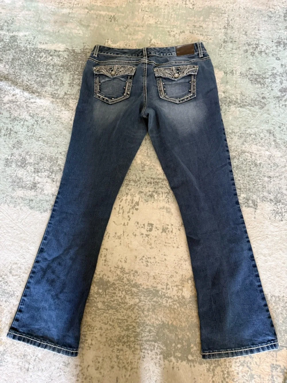 Maurices Women’s Dark Blue Flare Jeans with Rhinestone Details, Size 7/8 Short - Picture 2 of 9